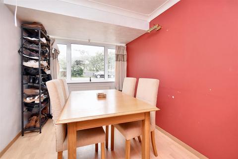 3 bedroom detached house for sale, Tower Hill Road, Corby NN18