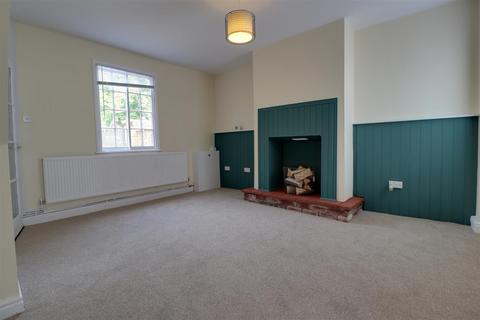 2 bedroom end of terrace house for sale, Betley Street, Crewe