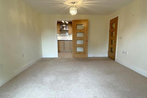 2 bedroom apartment for sale, High Street, Tettenhall