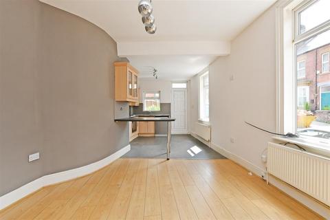 4 bedroom end of terrace house for sale, Junction Road, Hunters Bar, Sheffield