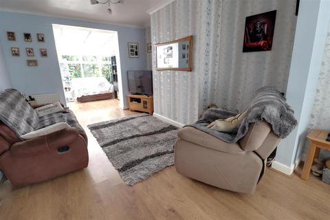 3 bedroom semi-detached house for sale, Manor Way, Crewe