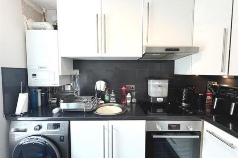 39 Chater Drive, Sutton Coldfield, B76 2BJ