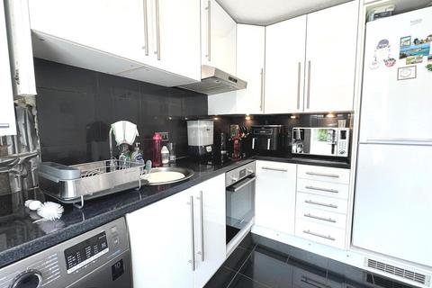 39 Chater Drive, Sutton Coldfield, B76 2BJ