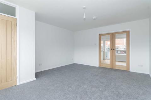 80a Brook Way, Lancing, BN15 8DH