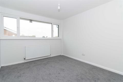80a Brook Way, Lancing, BN15 8DH
