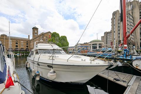 2 bedroom houseboat for sale, St Katharine Docks, Wapping, E1W