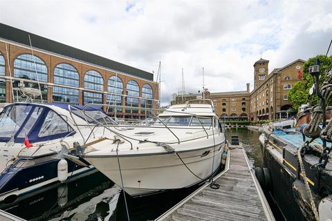 2 bedroom houseboat for sale, St. Katharine Docks, Wapping, E1W