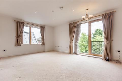 2 bedroom flat for sale, Monks Close, Lichfield