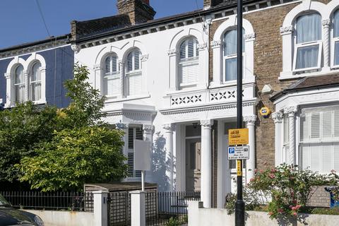 4 bedroom terraced house for sale, Crofton Road, Camberwell, SE5