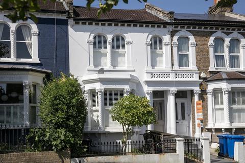 4 bedroom terraced house for sale, Crofton Road, Camberwell, SE5