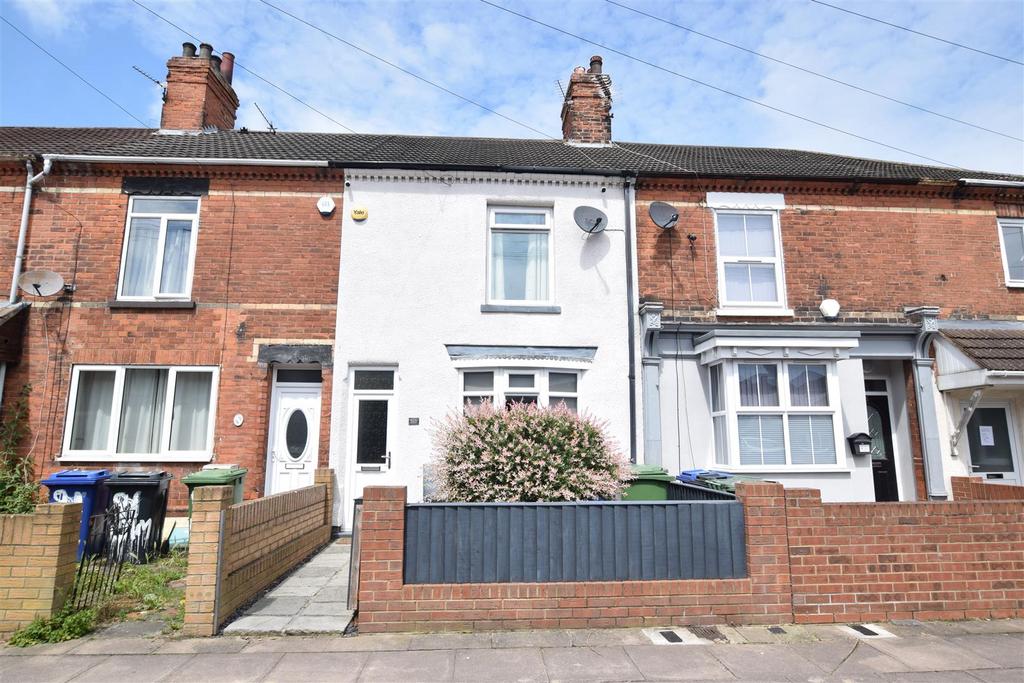 Lambert Road, Grimsby DN32 2 bed terraced house for sale £90,000
