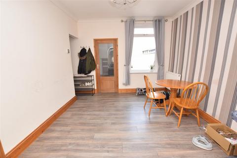 93 Lambert Road, Grimsby, DN32 0NR