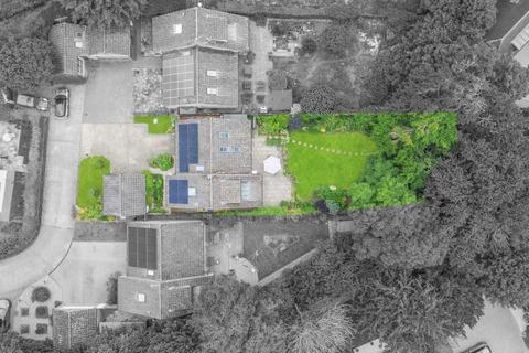 2 Selwyn Close, Great Shelford, Cambridge, CB22 5HA