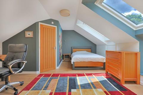 2 Selwyn Close, Great Shelford, Cambridge, CB22 5HA