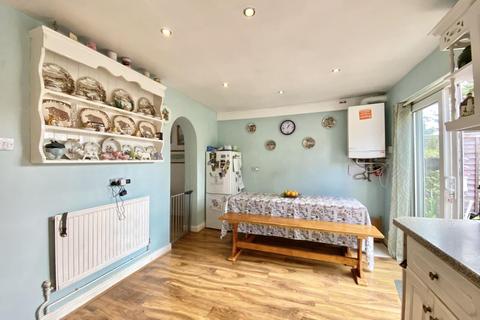 15 Dudley Drive, Ruislip, HA4 6QN