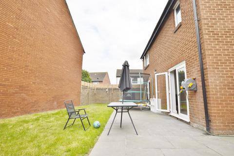 15 Wakerley Close, London, E6 5PS