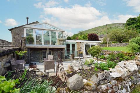 3 bedroom cottage for sale, Halfpenny Barn, Buckden, Skipton