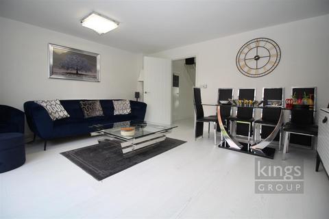 16 Birch Walk, Harlow, CM17 0FQ