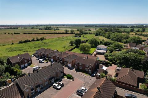 5 bedroom semi-detached house for sale, Glebe Farm, Greens Lane, Wawne, Hull