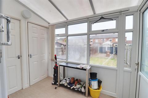 2 bedroom terraced house for sale, Northfield Avenue, Hessle