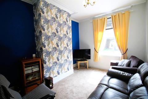 3 bedroom terraced house for sale, Shirley Road, Bradford BD4