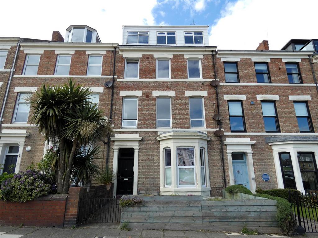 Percy Park, Tynemouth 2 bed apartment for sale £250,000