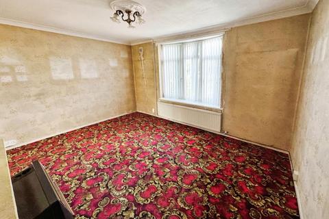 3 bedroom semi-detached house for sale, Hampton Road, Warwick