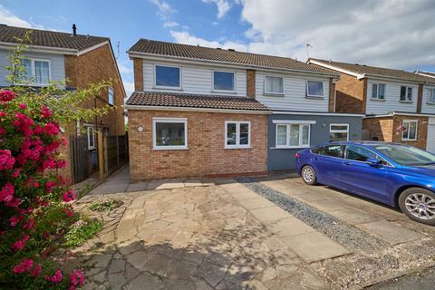 3 bedroom semi-detached house for sale, Falconers Green, Burbage