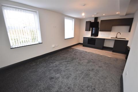 2 bedroom apartment to rent, Highfield Road, Rock Ferry