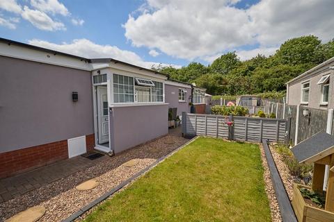 2 bedroom park home for sale, Springfield Park, Hinckley