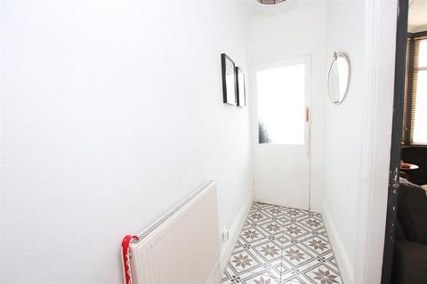 3 bedroom end of terrace house for sale, New Line, Greengates, Bradford