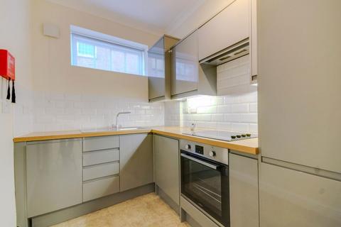 1 bedroom flat to rent, Lansdown Terrace Lane GL50 2JU