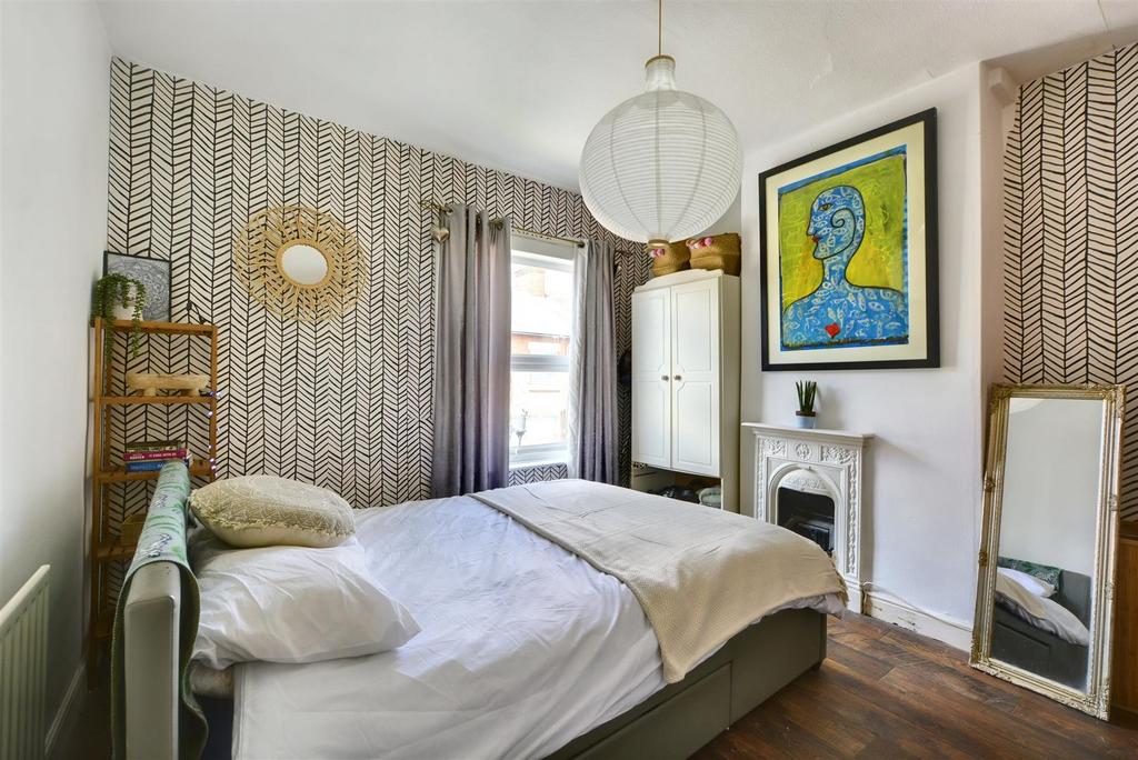 Bedroom 1.jpeg