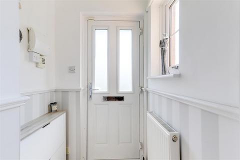 53 Clover Fields, Calverton, Nottingham, NG14 6PQ