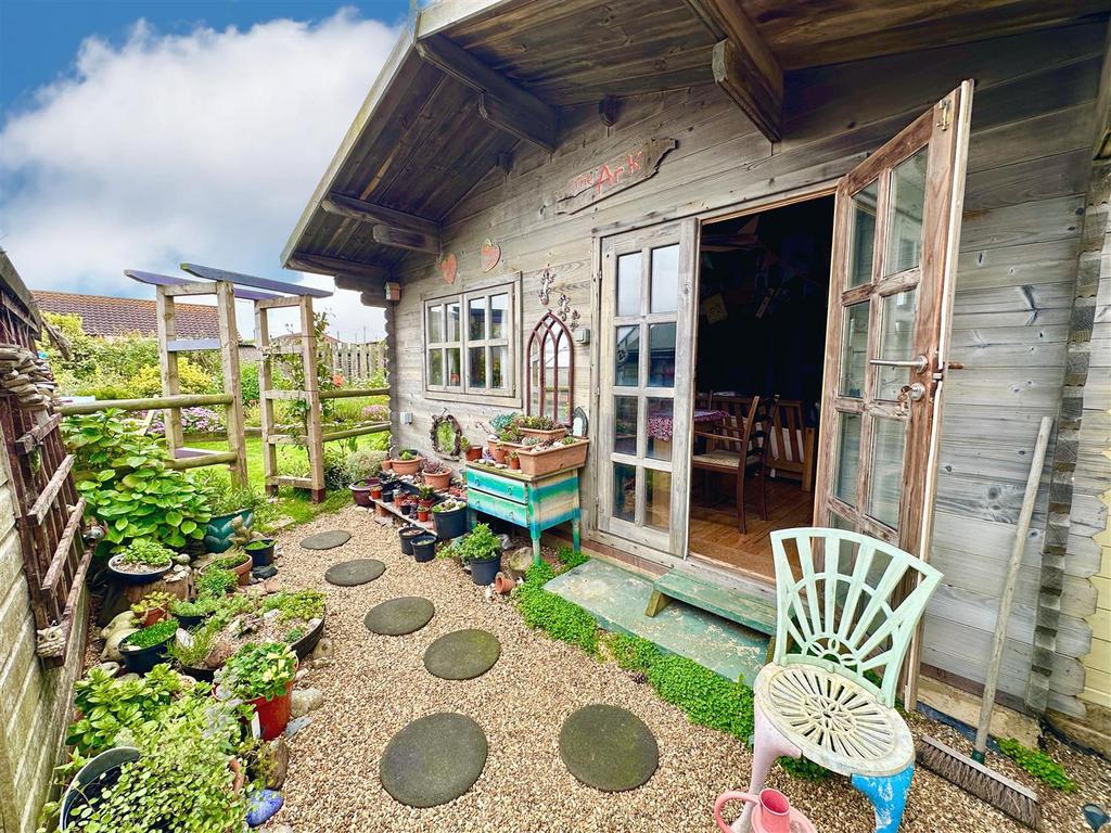 Summer house
