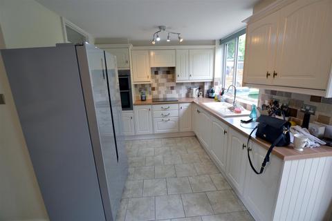 3 bedroom terraced house for sale, Portna Way, Leominster