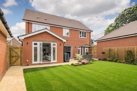 5 bedroom detached house for sale, Plot 7, Willow at Knights Grove, Newbury Upper Stone Rise (off Stoney Lane), Ashmore Green, Newbury  RG18 9HG