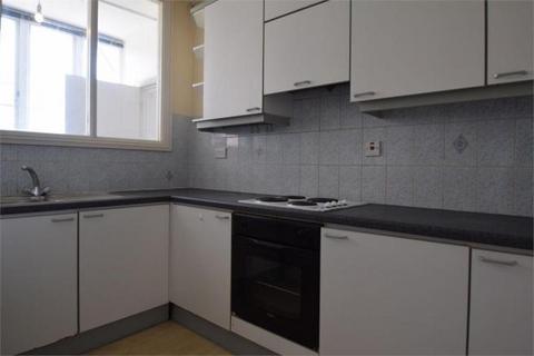 1 bedroom apartment to rent, Cobourg Road, London SE5