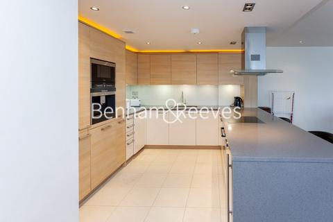 2 bedroom apartment to rent, Townmead Road, Fulham SW6