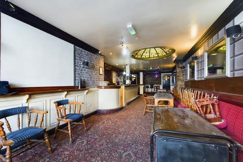 Hotel for sale, 103 Witham, HU9