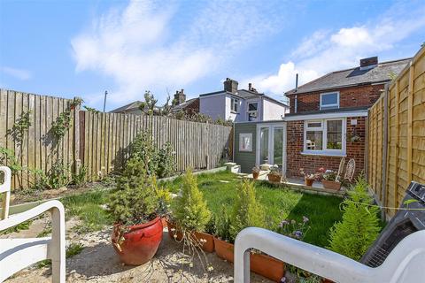 2 bedroom semi-detached house for sale, William Street, Ryde, Isle of Wight