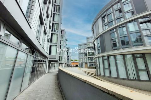 1 bedroom apartment to rent, Seager Place, Surrey Quays SE8