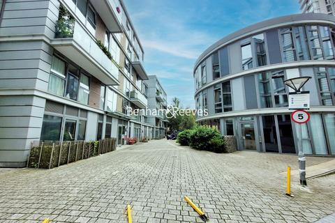 1 bedroom apartment to rent, Seager Place, Surrey Quays SE8