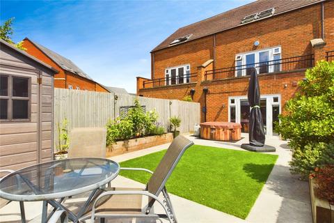 3 bedroom terraced house for sale, Farrier Street, Newbury, Berkshire, RG14