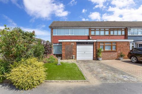 3 bedroom end of terrace house for sale, Fairlop Close, Hornchurch, Essex