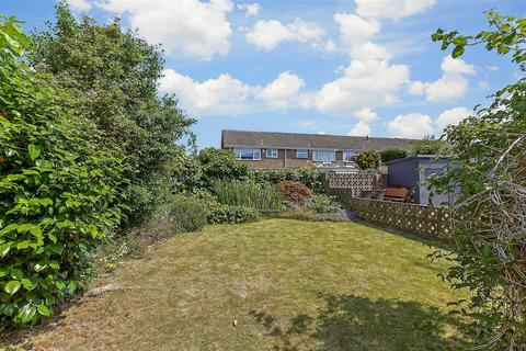 3 bedroom end of terrace house for sale, Fairlop Close, Hornchurch, Essex