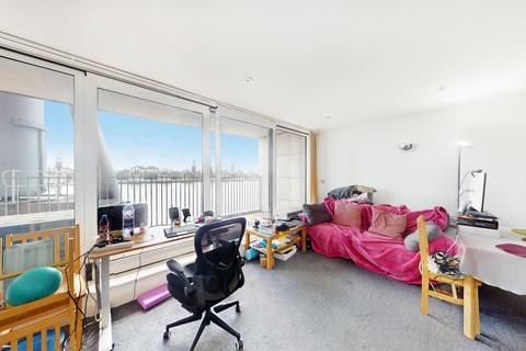 1 bedroom apartment for sale, Capital East Apartments, Western Gateway, London E16