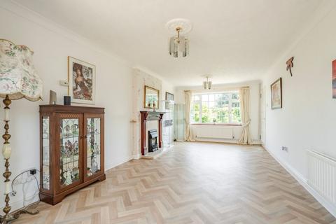 59 Masons Drive, Necton, Swaffham, PE37 8EE