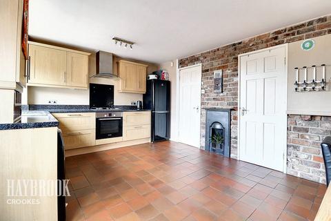 107 Upperthorpe, Sheffield, S6 3NA