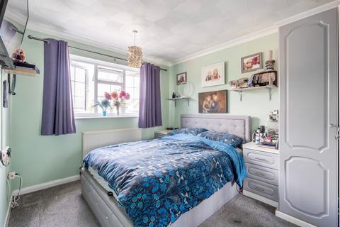 22 Andrew Goodall Close, Dereham, NR19 1SR